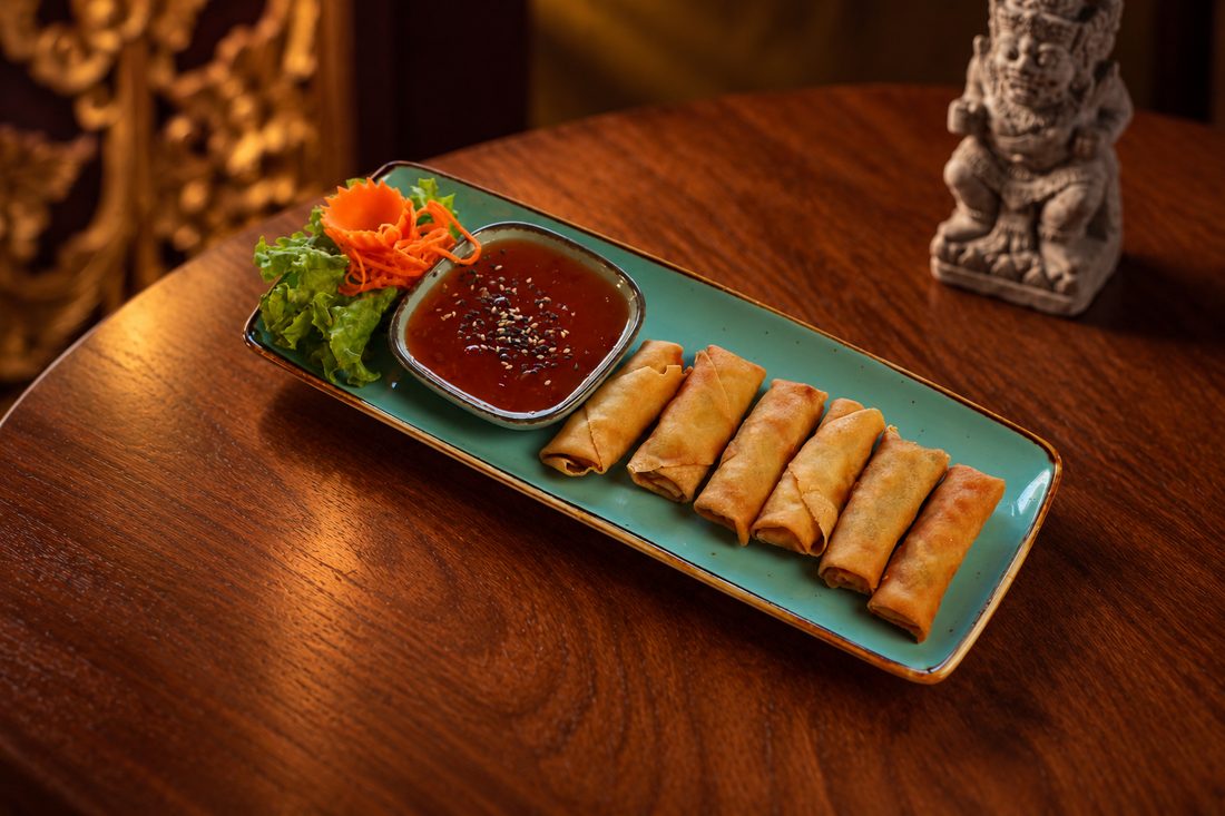 16. Vegetarian Nem (6 pcs)